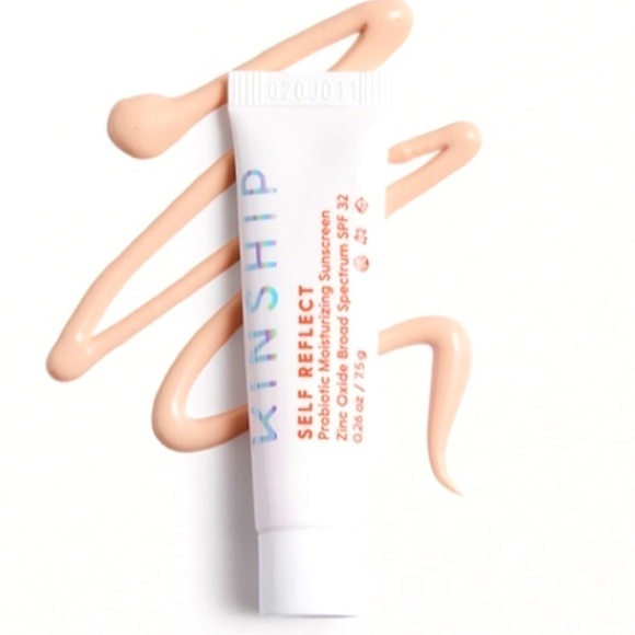 🌻 Kinship Probiotic Moisturizing Sunscreen - Picture 1 of 4